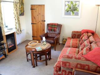 Skyber Cottage - 8