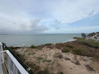 Ava-Reign's View - Portmore - 7