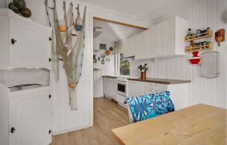 Amazing Home In Rong With Ethernet Internet - 4