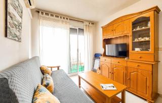 Beautiful Apartment In Canet De Berenguer - Canet d'en Berenguer - 1