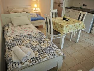 Guest House Levant - Čanj - 1