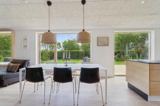 Private Holiday Oasis 150 M From The Beach - Rønde - 3