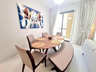SUNRISE HOMES - Beautifully Upgraded 3BR near to Beach - 6
