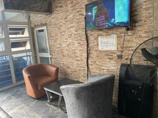 Camzy Villa Hotel - 0
