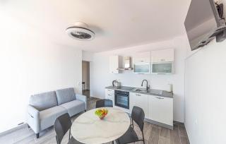 2 Bedroom Stunning Apartment In Stanici - Stanići - 7