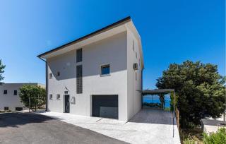 2 Bedroom Stunning Apartment In Stanici - Stanići - 9