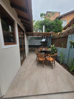 Casa Caio · Friozinho com Lareira e Jacuzzi - Novo Campeche - Florianópolis - 5