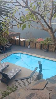 Cozy Kosmos - Hartbeespoort - 5