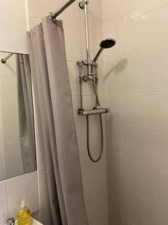 Ensuite Room 1 Close to City Centre & Universities - Neepsend - 2