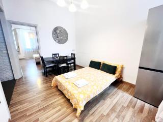 Tirso 9 - con Posto Auto - 2