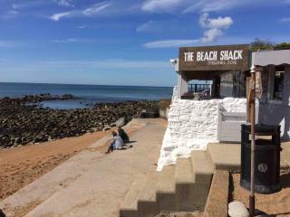 Spitfire House 5 star sea views beaches nearby - 4