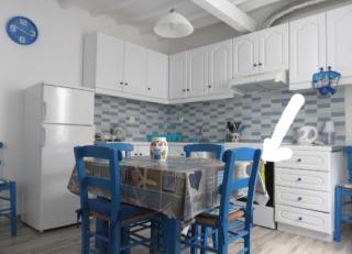 Sarah's apartment - 9