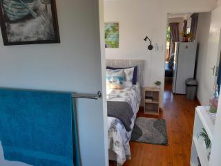 Loeries Nest - Jeffreys Bay - 1