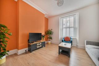 Stylish and central city apartment - Plymouth - 7