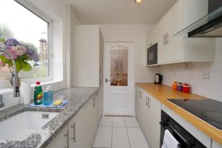 Rydal Palace Rugby - Charming 2Bed Haven With Free Driveway Parking - Rugby - 2