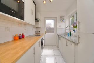 Rydal Palace Rugby - Charming 2Bed Haven With Free Driveway Parking - 3