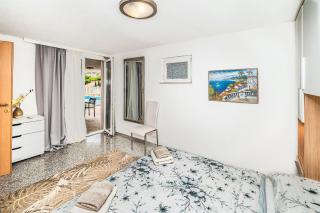 Modern spacious Villa, 36 sqm Pool, 70m to beach - Villa Mediteran - 2