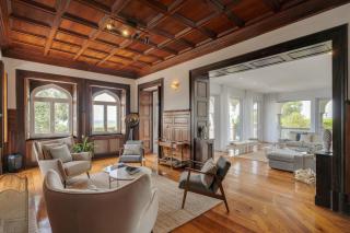 Blissful Seafront - 6