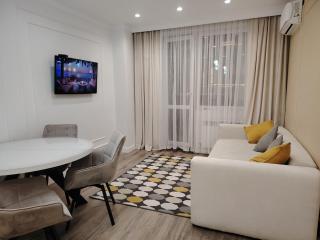 LUX Евро 2-ка, Мангилик Ел, на 4 чел, Айсанам - Astana - 2