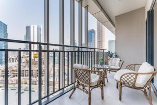 Facing the Dubai Water Canal 1BR, Minutes from Metro with Easy Downtown Access, Zada Tower, Business Bay by Deluxe Holiday Homes - 6