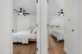 Comforting Lakeside Retreat - Macon - 8