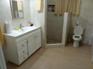 J & L Golf Course Apartments - 6