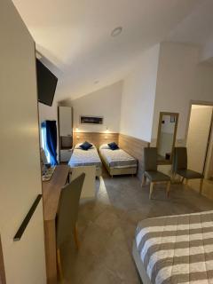 Hotel Montecarlo - Milán - 1