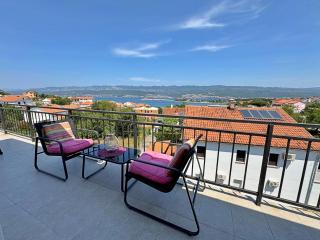 Apartment Lure with Sea View - 8