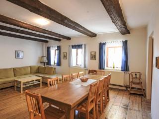 Apartment Spacious in Farmhouse by Interhome - Horní Planá - 9