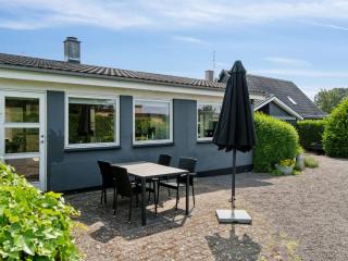 Holiday Home Dreng - 250m from the sea by Interhome - Neksø - 5