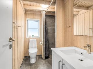 Holiday Home Bernadine - 500m from the sea by Interhome - 9