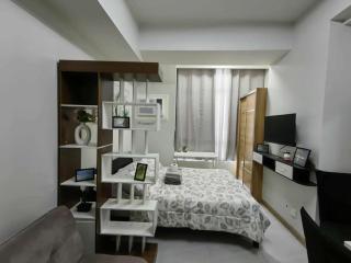 Brand new Urban Lights Studio at Congressional Towne Center Tower 2!! - Manila - 8