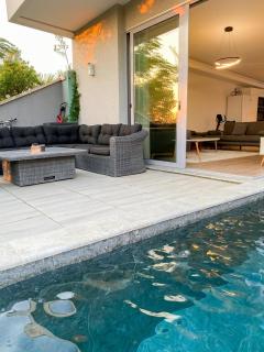 Villa Hana With Pool - Shetaj - 8