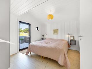 Holiday Home Verner - 990m from the sea by Interhome - Hjørring - 4