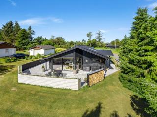 Holiday Home Verner - 990m from the sea by Interhome - Hjørring - 0