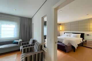 Mansão Cinematográfica em Condomínio- Granja Viana - 2