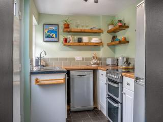 Mcenroe Cottage - 1