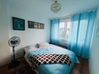 Stylish 4BR Artist's Home with Garden- Gdańsk Green District - Danzig - 7