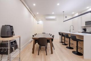 Spacious 4BR Prime MTL Location - Montréal - 8