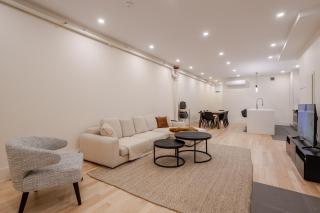 Spacious 4BR Prime MTL Location - Montréal - 0