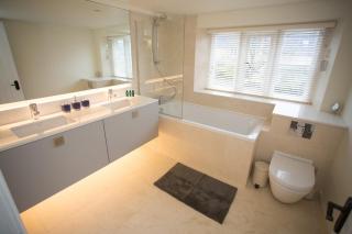 Craigmoor Cottage, enchanting, tranquil & central - 6