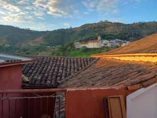 CASA RAIZ cama café e prosa - 1