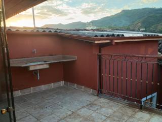 CASA RAIZ cama café e prosa - 2