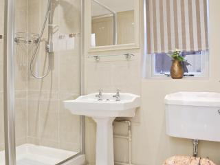 Tickton Hall Cottage - 1