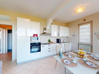 Horizon Apartment by Bookinggardalake - Soiano del Lago - 8