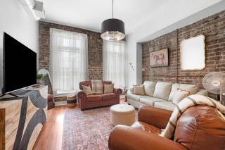 Lush Savannah Loft - Near Plant Riverside District - Savannah - 5