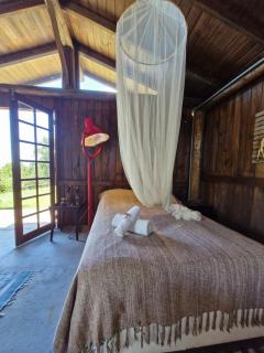 Casa Lúcia Ribeirão · Cabana rústica I Fogo de Chão | Acesso a cachoeira - Florianópolis - 6