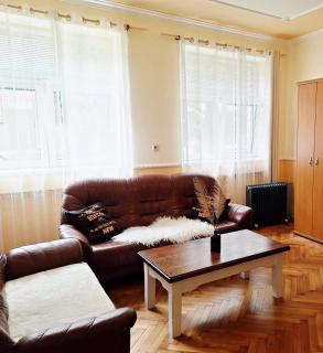 Middletown apartment No 1, self check-in 24 h - Banská Bystrica - 8