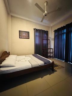 Pawra wood inn - 8