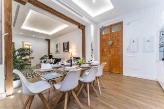 DD -Luxury Apartment 6 Bedroom in Downtown by TuriVida A - 7